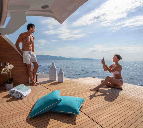 PROJECT PONZA Sistership - Beach Club