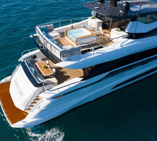 PROJECT PONZA Sistership Exterior - Aft Deck