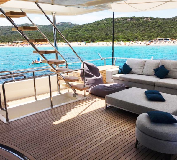 Palgremat Exterior - Living Area