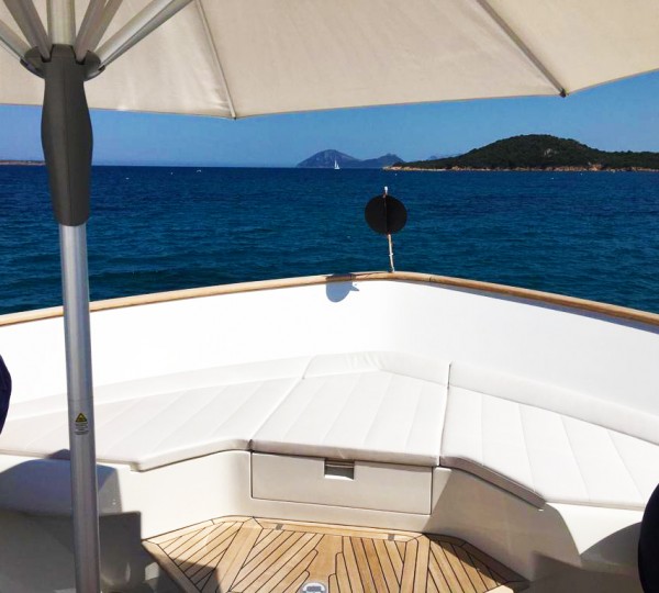 Palgremat Exterior - Seating Area