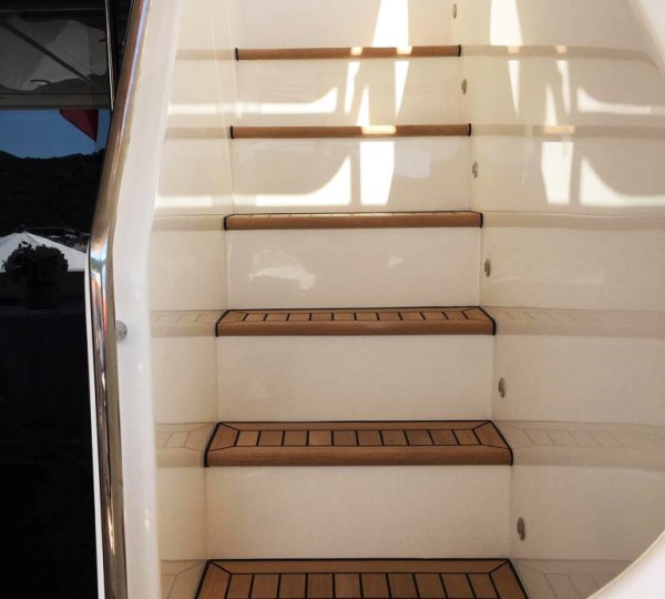 Palgremat Exterior - Stairwell