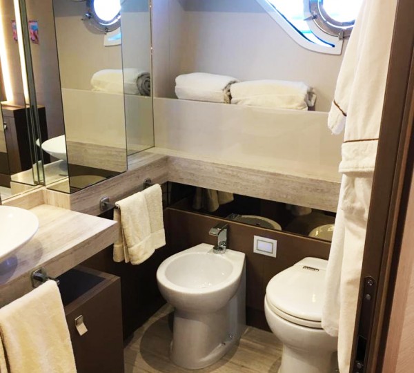 Palgremat Interior - Ensuite With Bidet