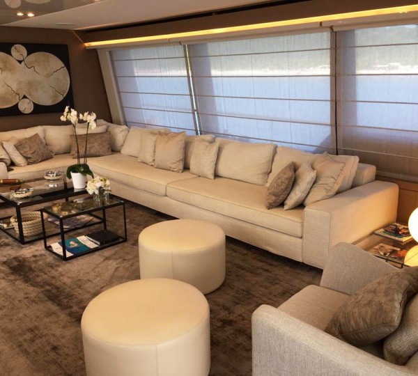 Palgremat Interior - Main Living Area