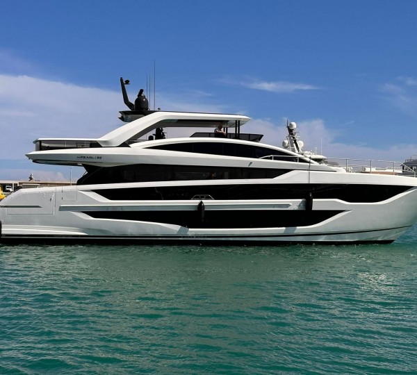 Pearl 82 Yacht - Sistership To Knead It