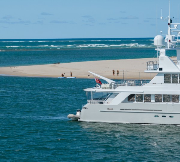 Pleiades II Aft Beach Waves