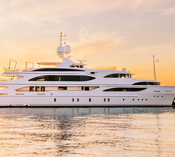 Profile Of Motor Yacht IDYLLIC