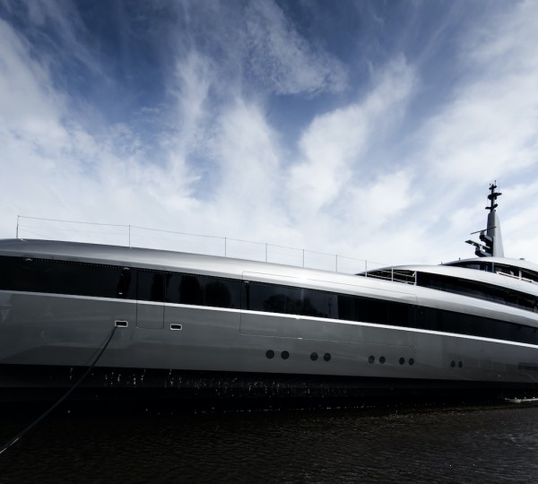 Profile Of The Yacht Project 710