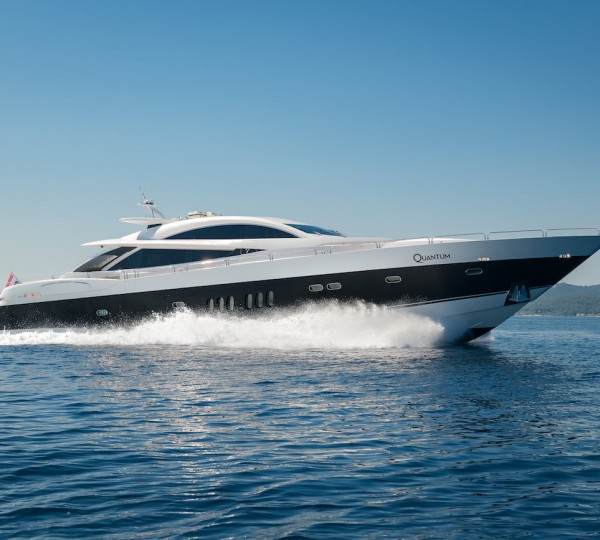 QUANTUM Yacht