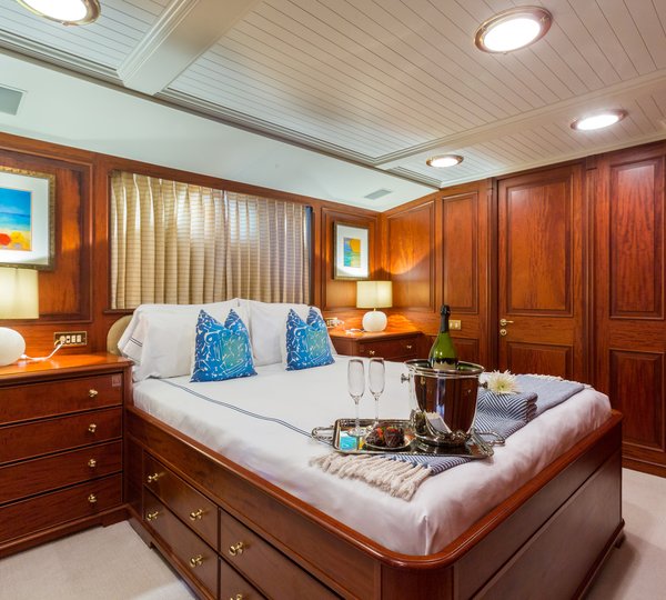 Queen Guest Cabin