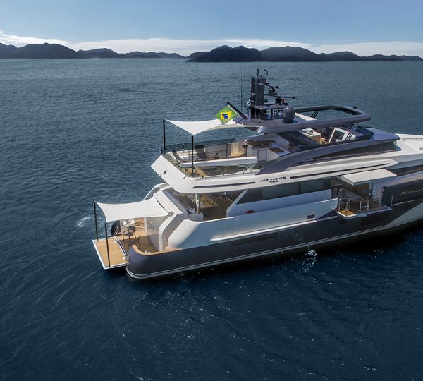 RAGNAR At Anchor With Tender