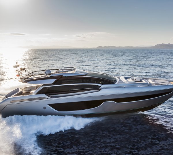 RIVA 76 Perseo Motor Yacht - Sistership To DEMA