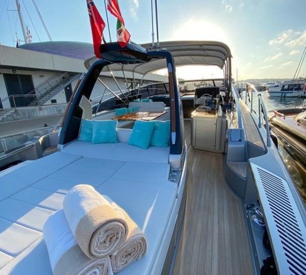 RIVA RIVALE Motor Yacht MILKY WAY