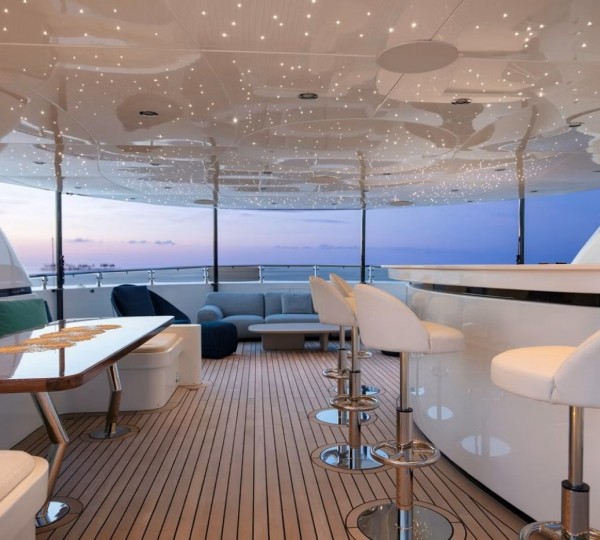 Relaxation Area With Bar