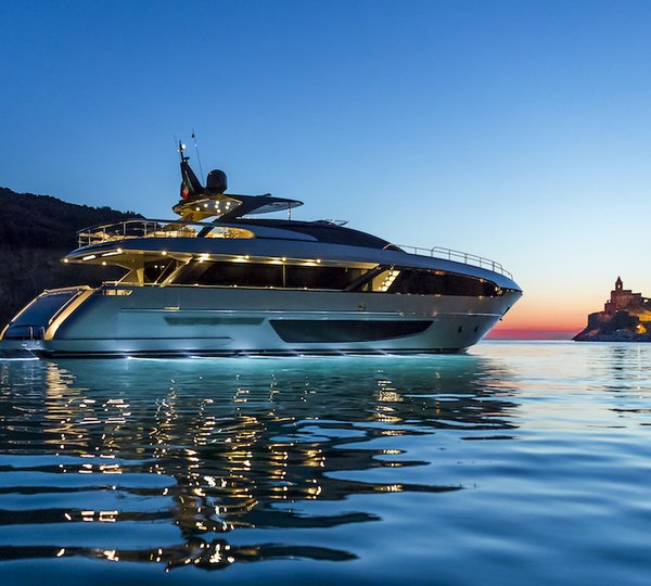 Riva 100 Corsaro Yacht - Sistership To UNKNOWN