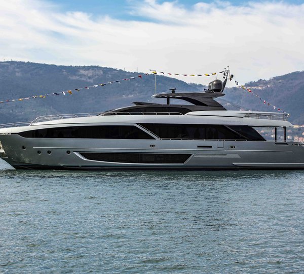 Riva 110' Dolcevita Launch