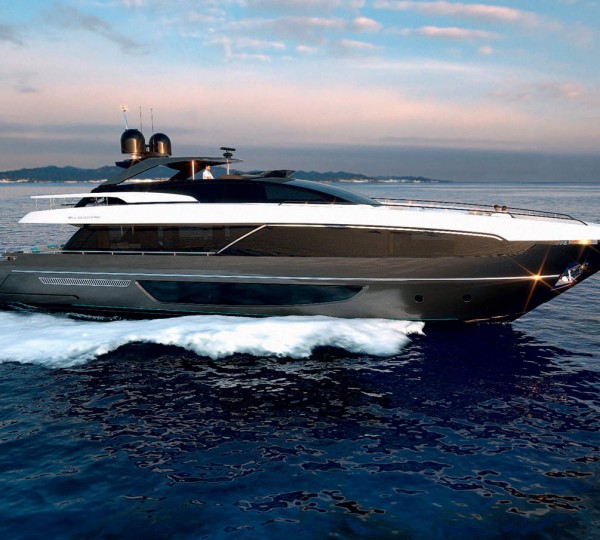 Riva Corsaro Yacht RUZARIJA