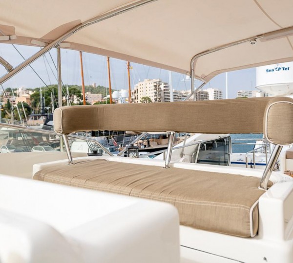 SETAI Exterior - Topdeck