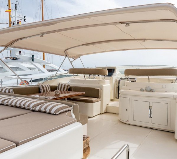 SETAI Exterior - Topdeck