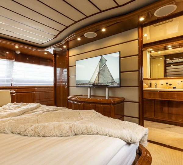 SETAI Interior - Master Cabin
