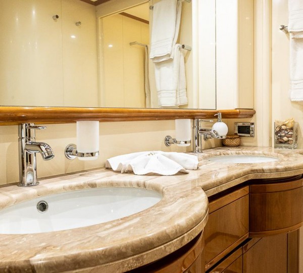 SETAI Interior - Master Cabin Ensuite