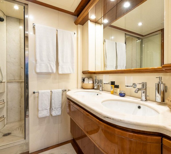 SETAI Interior - Twin Ensuite