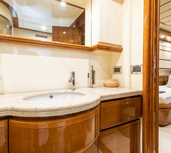 SETAI Interior - Twin Ensuite