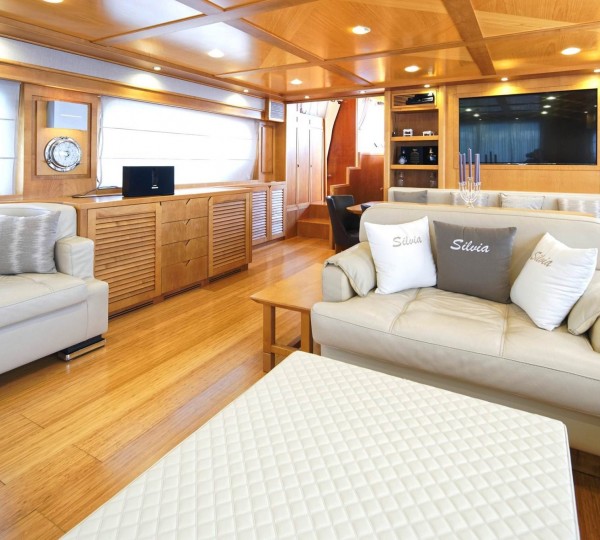 SILVIA Interior - Main Salon