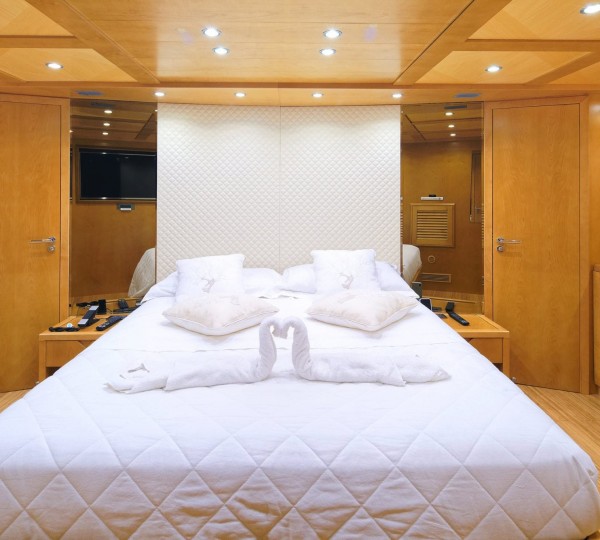 SILVIA Interior - Master Cabin