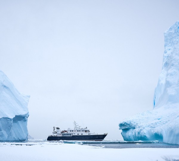 SUPER YACHT  Hanse Explorer ©ReeveJolliffe