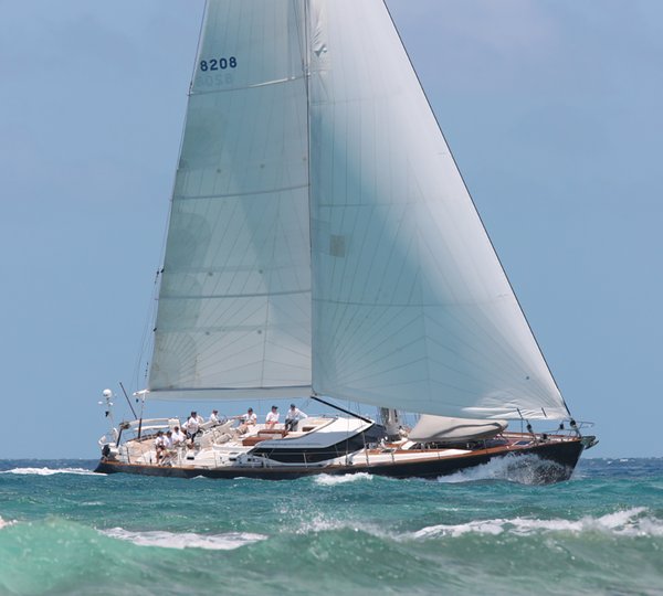 Sailing Yacht RAVEN CLAW