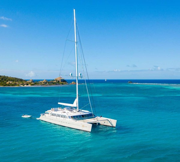 Sailing Catamaran BELLA VITA