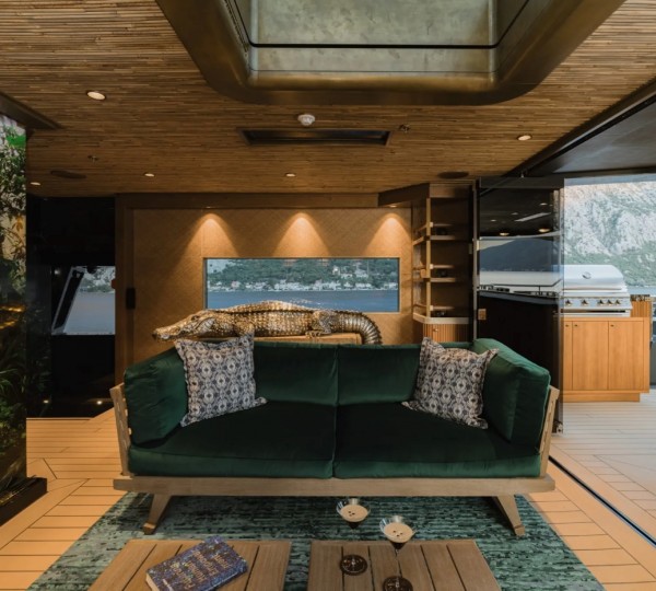 Salon With Relaxation Area