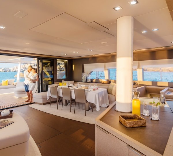 Salon View Aft With Formal Dining