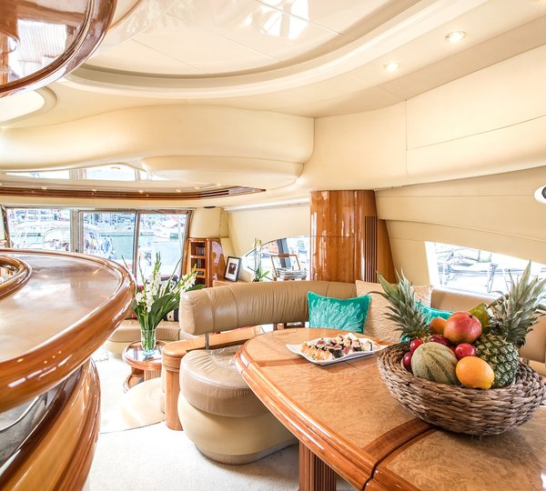 Salon With Formal Dining Table