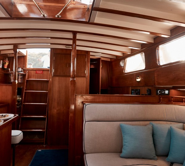 Saloon - Stern Aspect