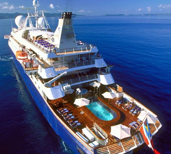 Sea Dream Yacht Club  