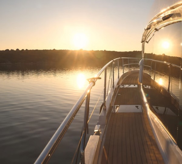Sidedeck With Sea Views
