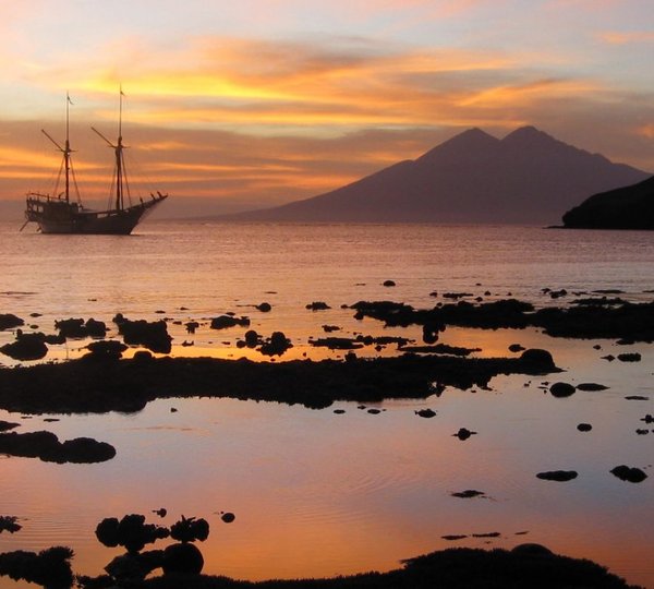 Silolona_indonesia_sunset