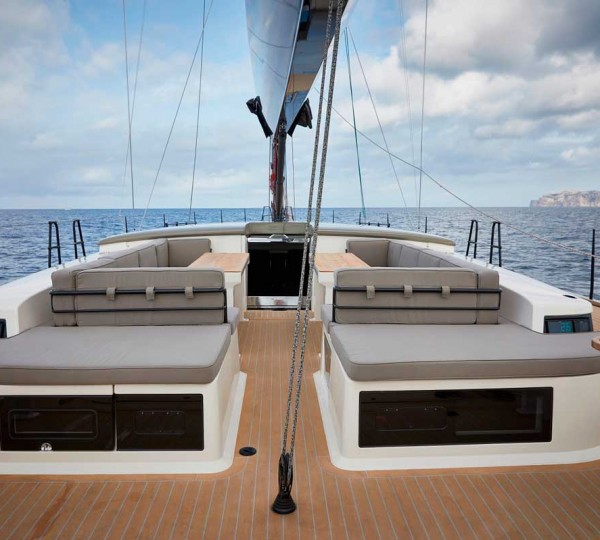 Sistership - Deck Seating