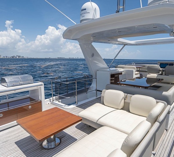 Sistership - Flybridge