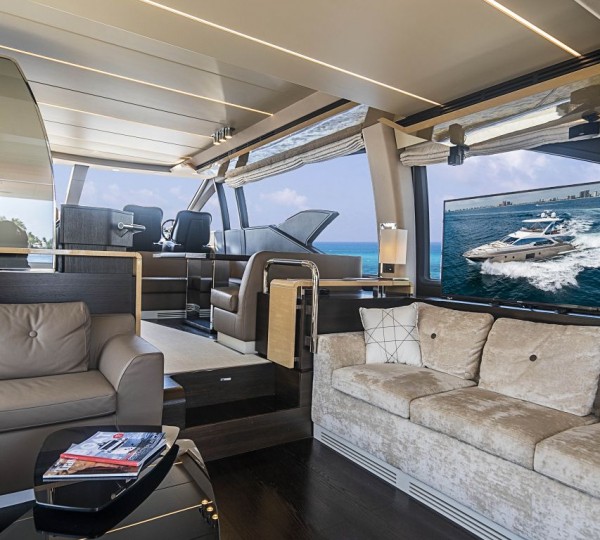 Sistership - Living Area