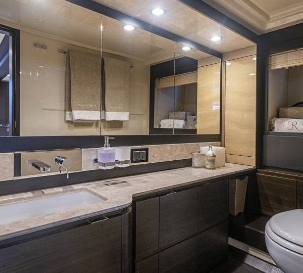 Sistership - Master Ensuite