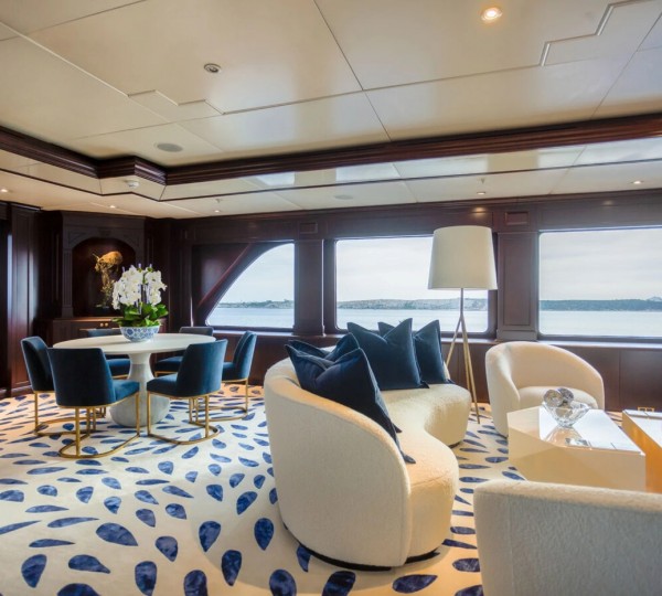 Skylounge Looking Aft