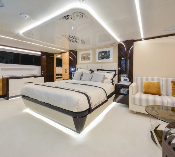 Spacious Owners Suite With Seating Area