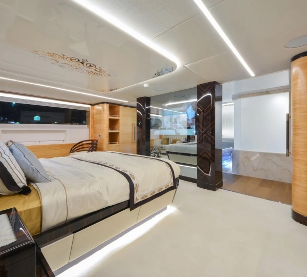 Spacious Owners Suite