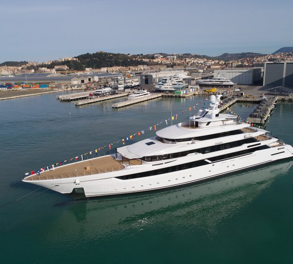 Sport Hybrid 40 Superyacht DRAGON Launched