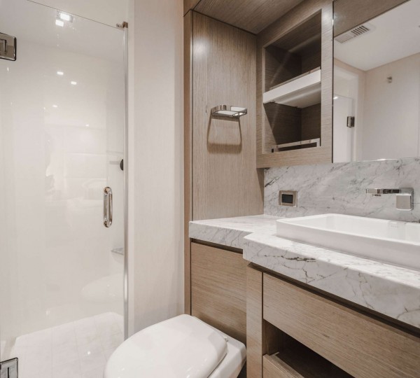 Starboard Double Stateroom Ensuite