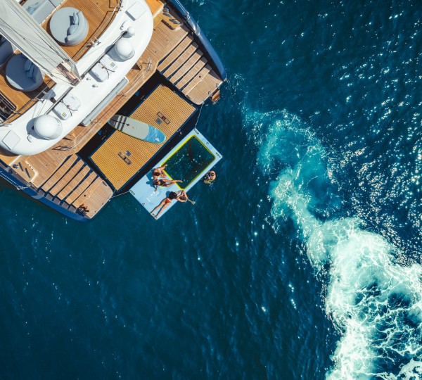 Stern With Sea Pool And Toys