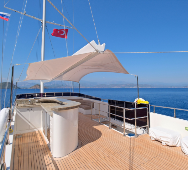 Sundeck Mini Bar With Sea Views