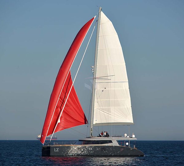 Sunreef Catamaran LUCY Z - Port View
